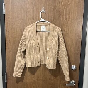 Abercrombie Cropped Ribbed Cardigan
